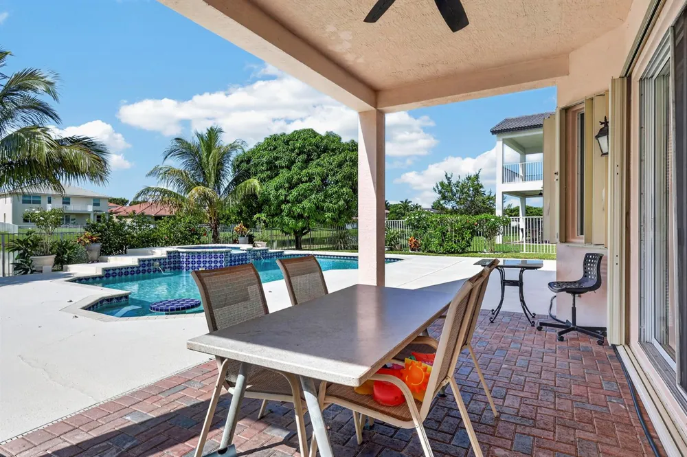 120 ISOLA CIRCLE Royal Palm Beach, FL 33411