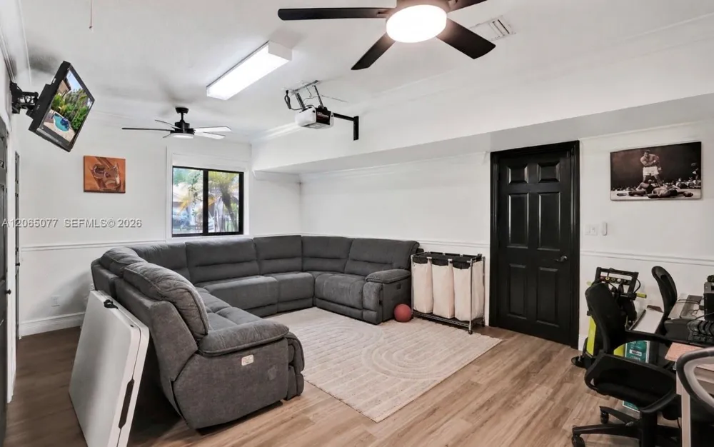 14298 NW 23rd St Pembroke Pines, FL 33028