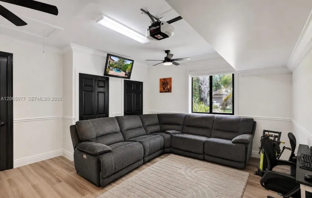 14298 NW 23rd St Pembroke Pines, FL 33028