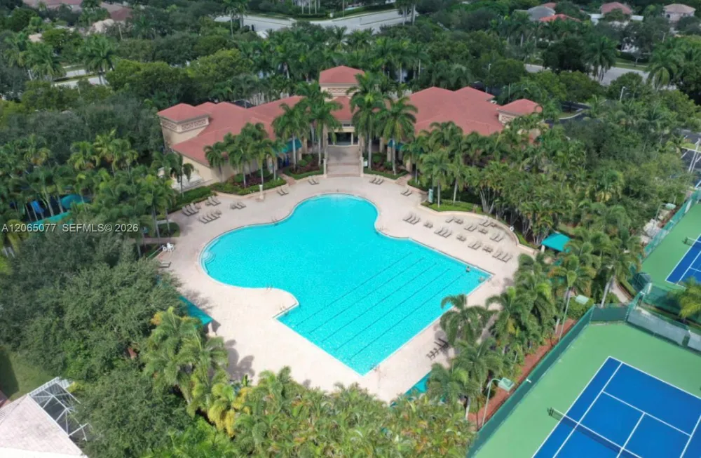 14298 NW 23rd St Pembroke Pines, FL 33028