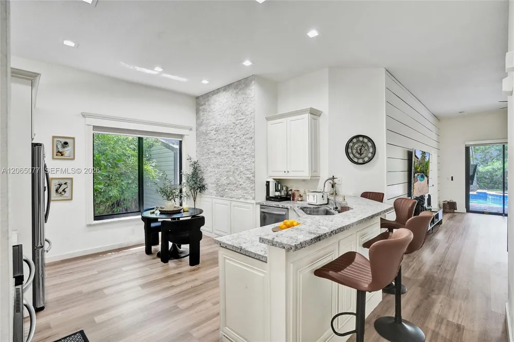 14298 NW 23rd St Pembroke Pines, FL 33028