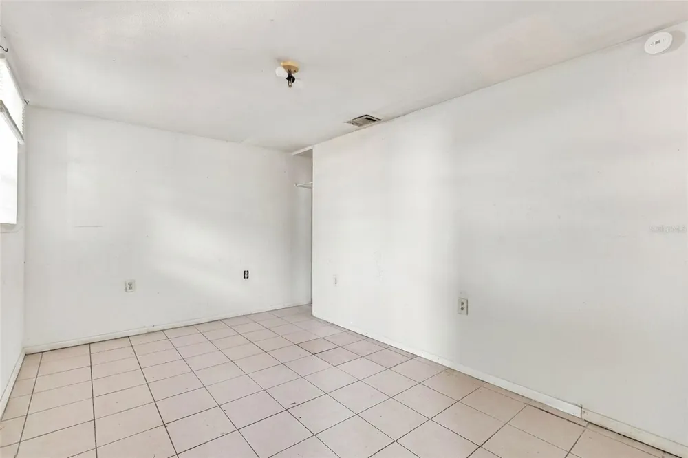 1672 10TH STREET Sarasota, FL 34236