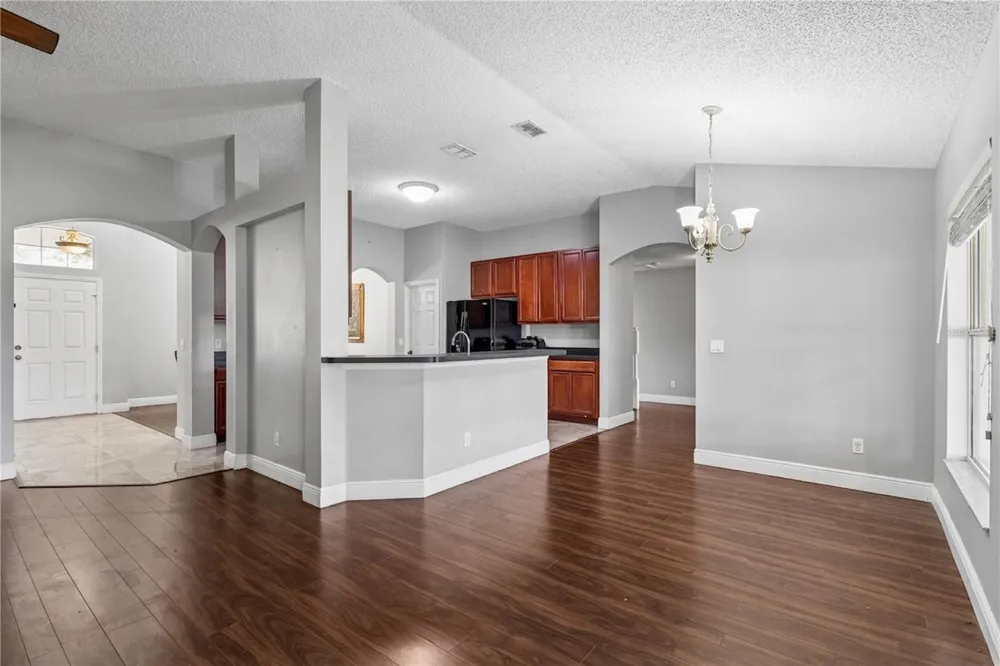 1272 BRAMLEY LANE Deland, FL 32720