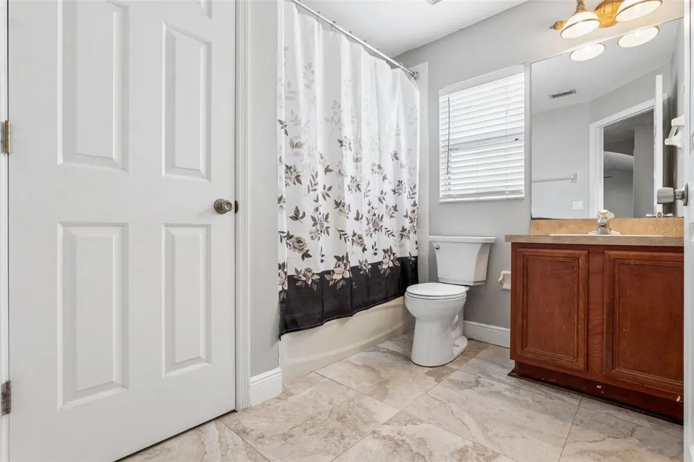 1272 BRAMLEY LANE Deland, FL 32720