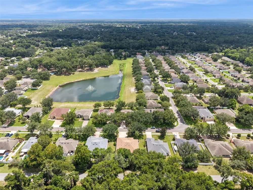 1272 BRAMLEY LANE Deland, FL 32720