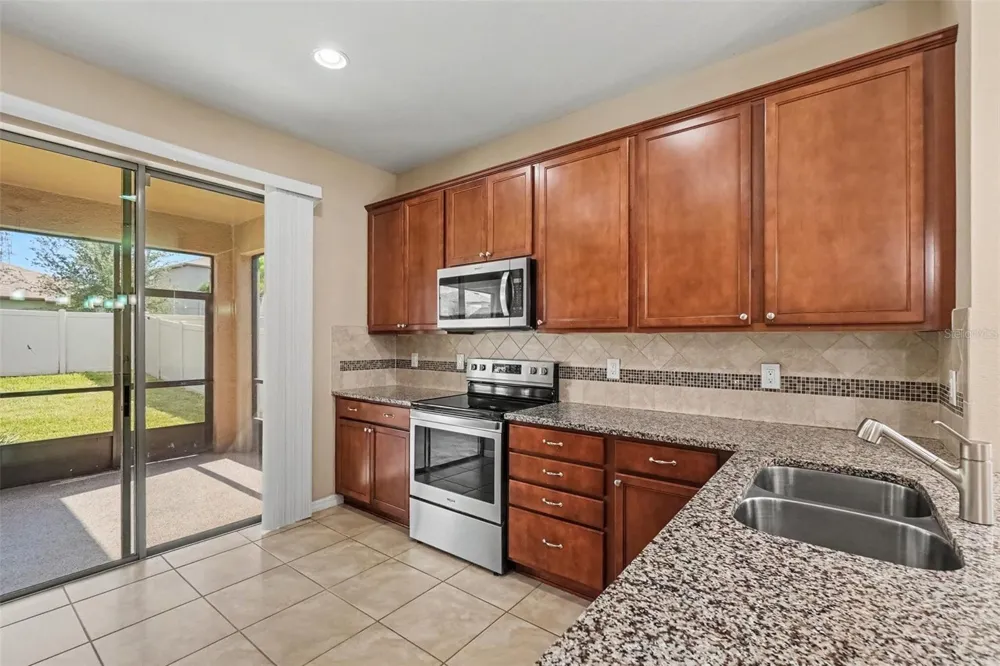 5117 LEVANA STREET Palmetto, FL 34221