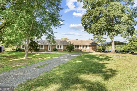 211 Allen Rd
