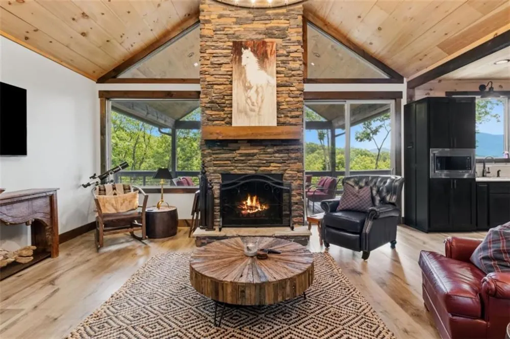 254 Leatherwood Mountain Road Ellijay, GA 30540