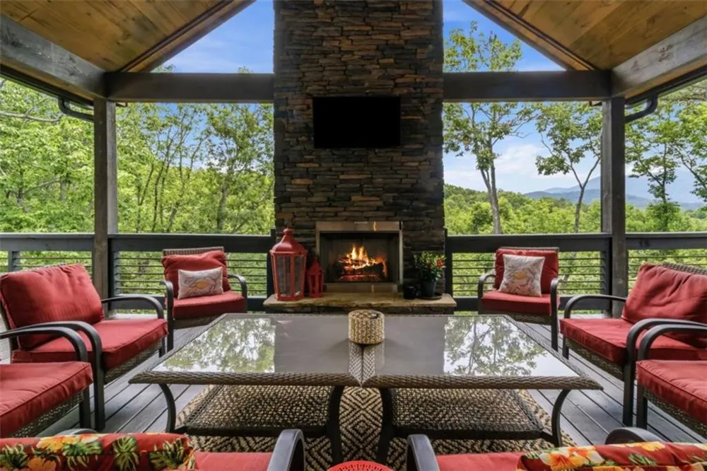 254 Leatherwood Mountain Road Ellijay, GA 30540
