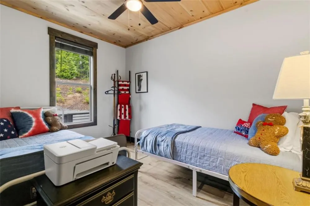 254 Leatherwood Mountain Road Ellijay, GA 30540
