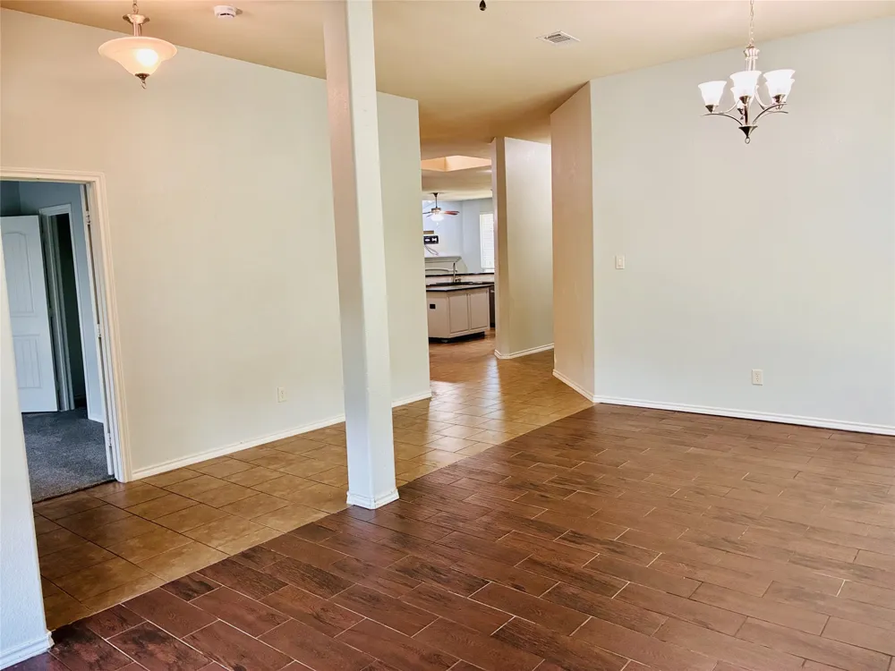 2229 Caroline Drive Weatherford, TX 76087
