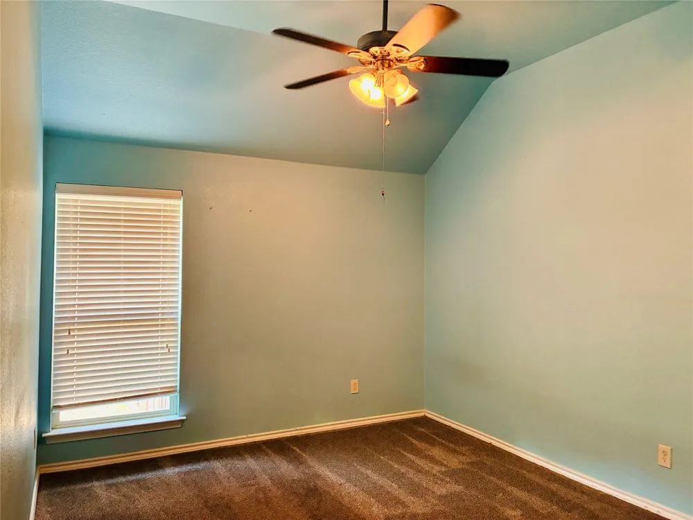 2229 Caroline Drive Weatherford, TX 76087