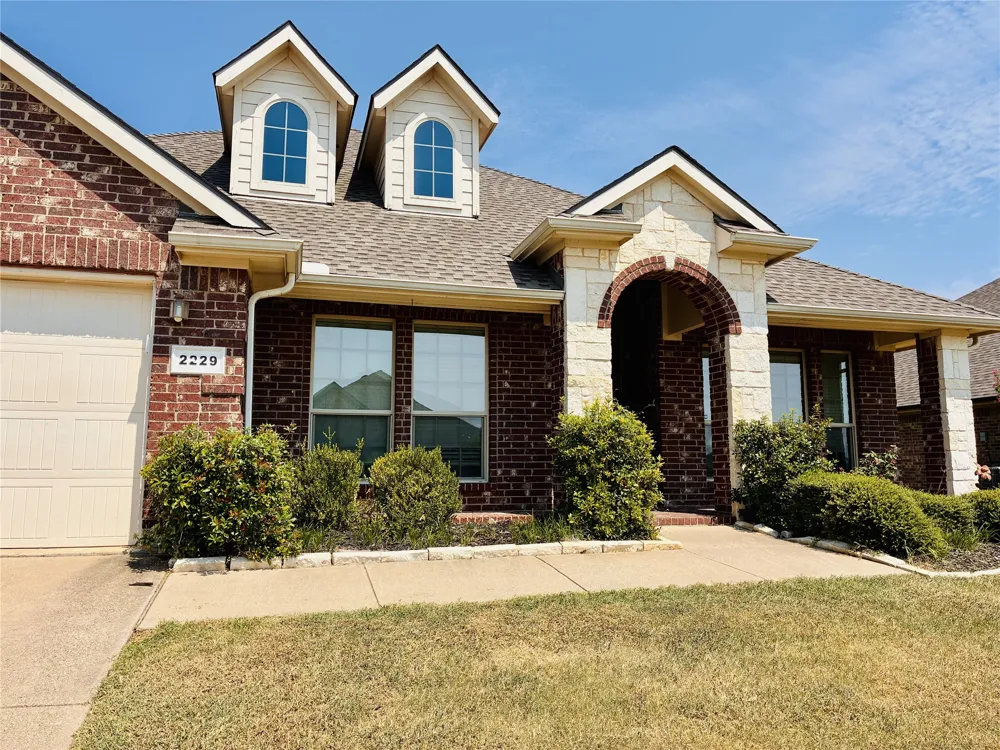 2229 Caroline Drive Weatherford, TX 76087