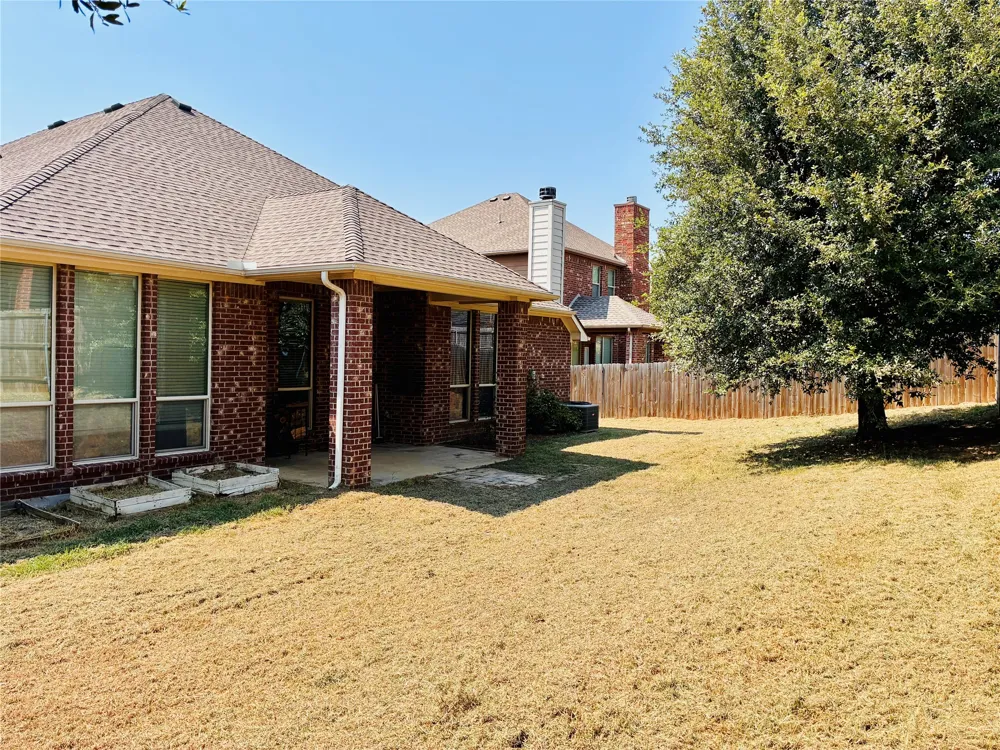 2229 Caroline Drive Weatherford, TX 76087
