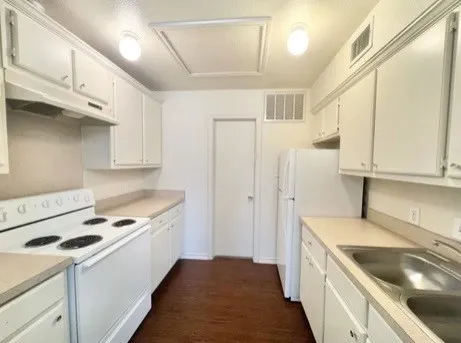 932 Fannin Street Denton, TX 76201