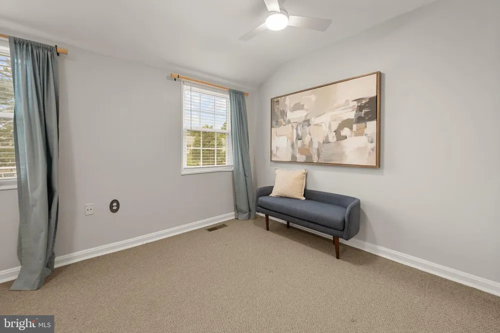 3825 KELLER AVENUE Alexandria, VA 22302