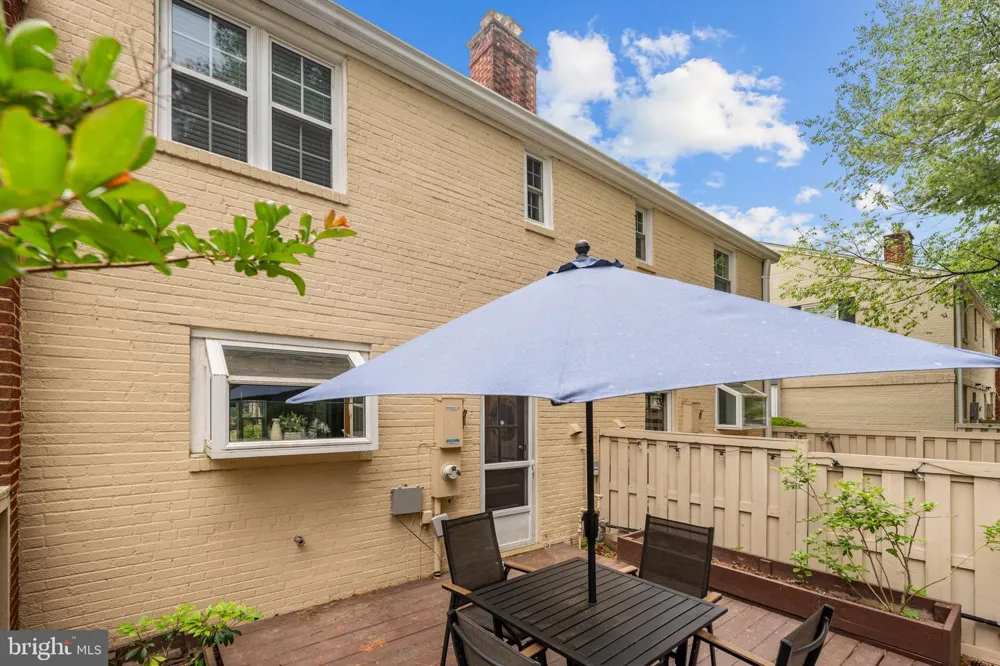 3825 KELLER AVENUE Alexandria, VA 22302