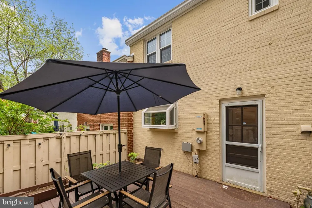 3825 KELLER AVENUE Alexandria, VA 22302