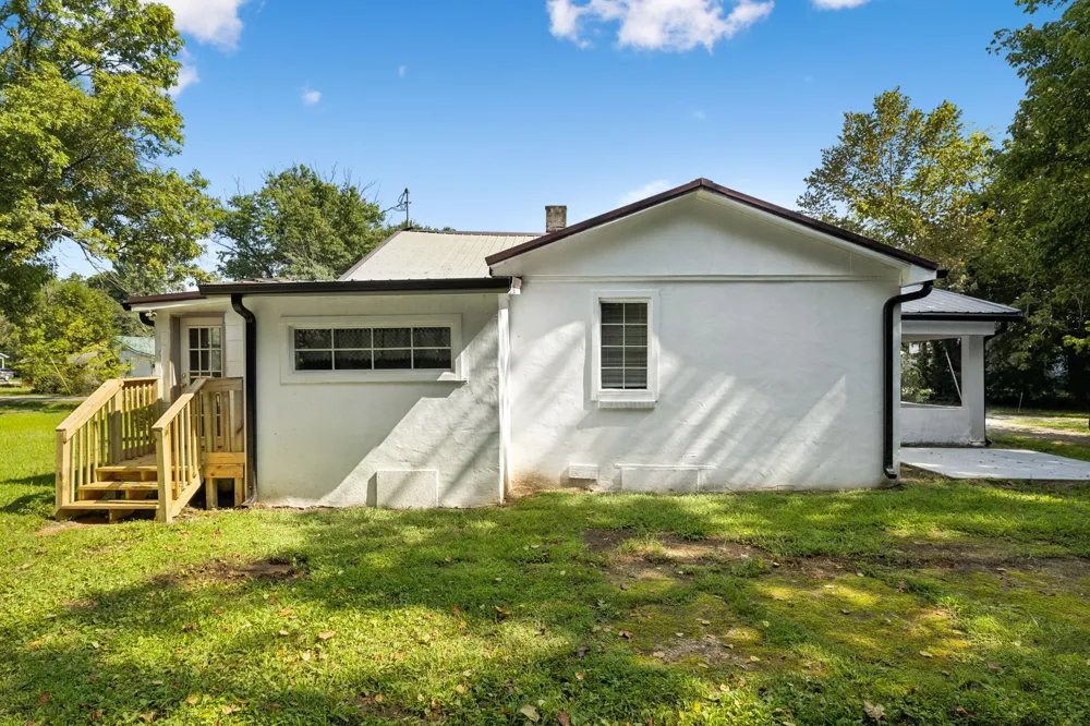802 Gray St Mount Pleasant, TN 38474