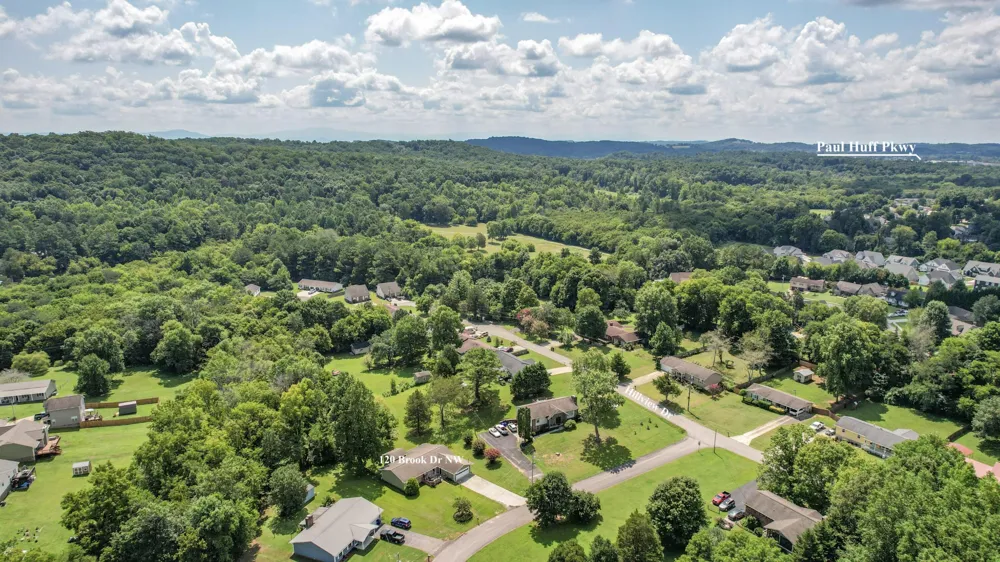 120 Brook Drive NW Cleveland, TN 37312