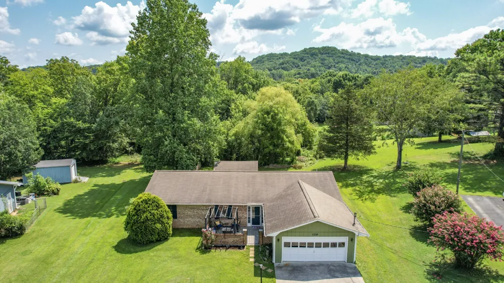 120 Brook Drive NW Cleveland, TN 37312