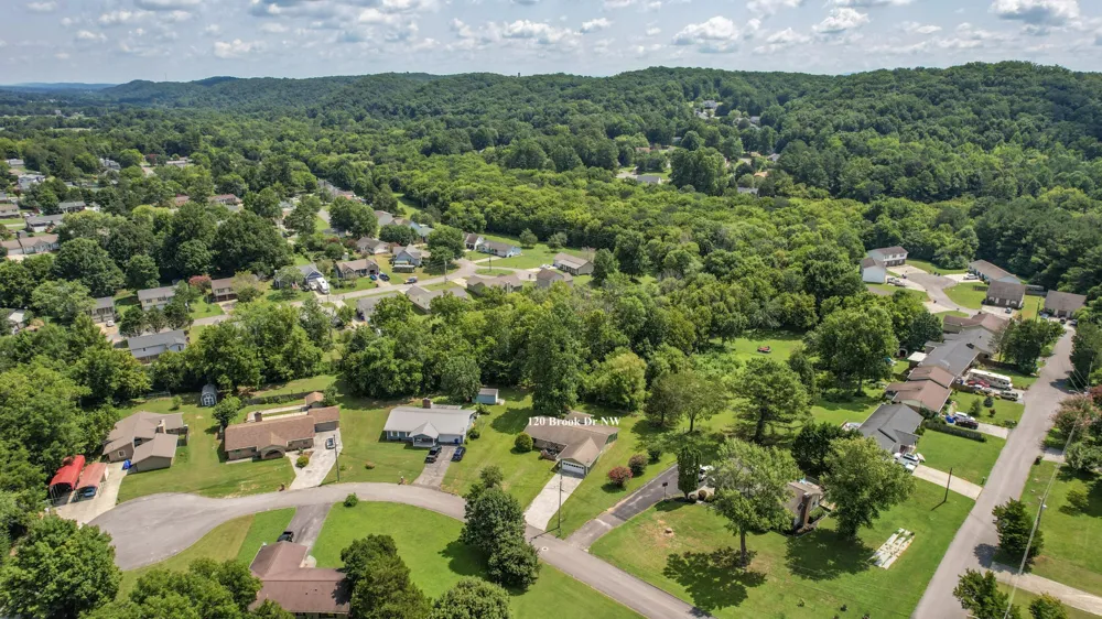 120 Brook Drive NW Cleveland, TN 37312