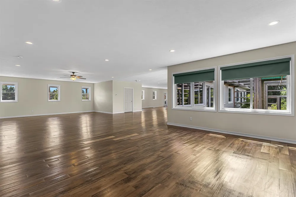 9390 S Lake Leelanau Drive Elmwood Charter Township, MI 49684