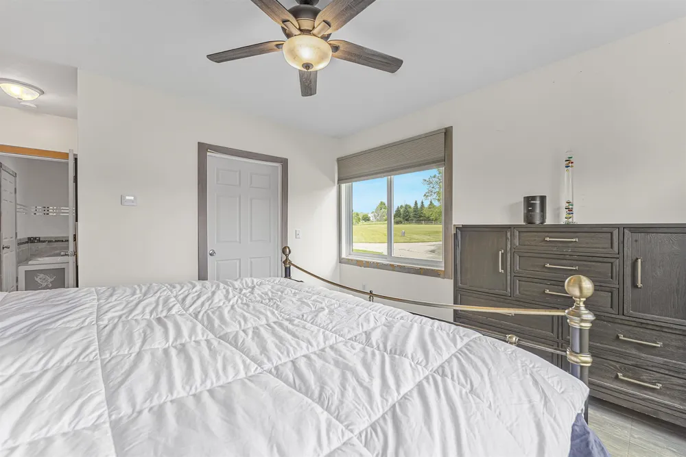 9390 S Lake Leelanau Drive Elmwood Charter Township, MI 49684