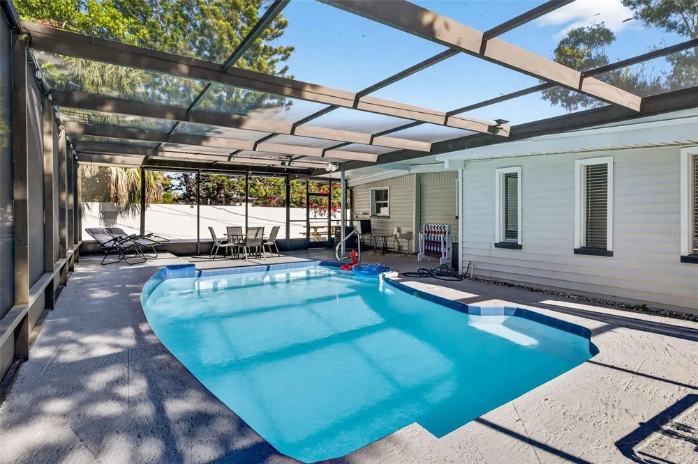 9370 83RD STREET Seminole, FL 33777