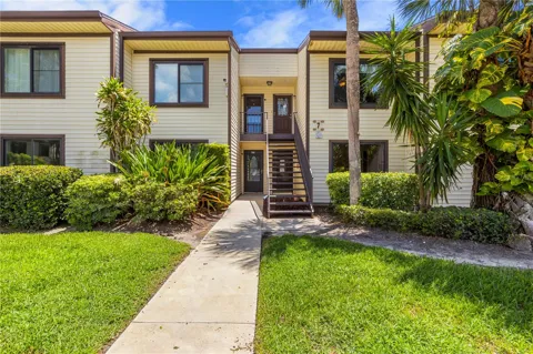 428 MOORINGS COVE DRIVE #7F