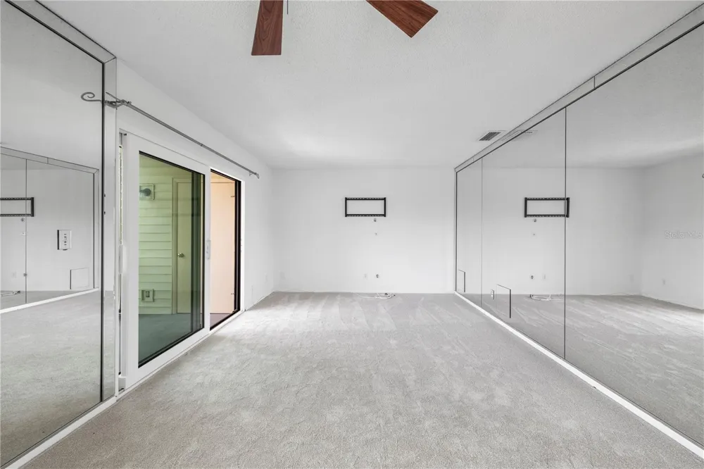 428 MOORINGS COVE DRIVE #7F Tarpon Springs, FL 34689