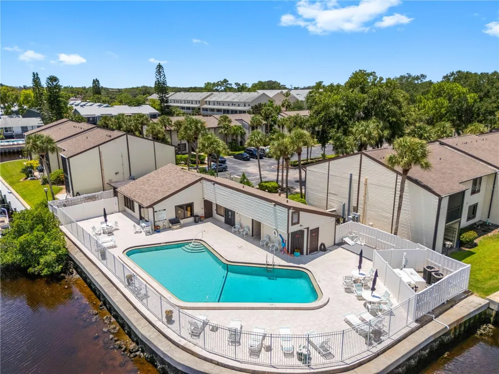 428 MOORINGS COVE DRIVE #7F Tarpon Springs, FL 34689