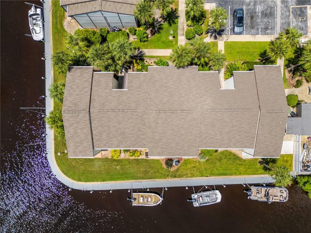 428 MOORINGS COVE DRIVE #7F Tarpon Springs, FL 34689