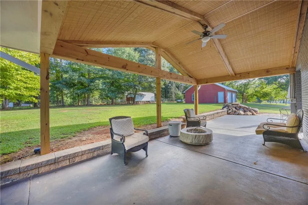 45 Smith Overhead Bridge Road Commerce, GA 30530