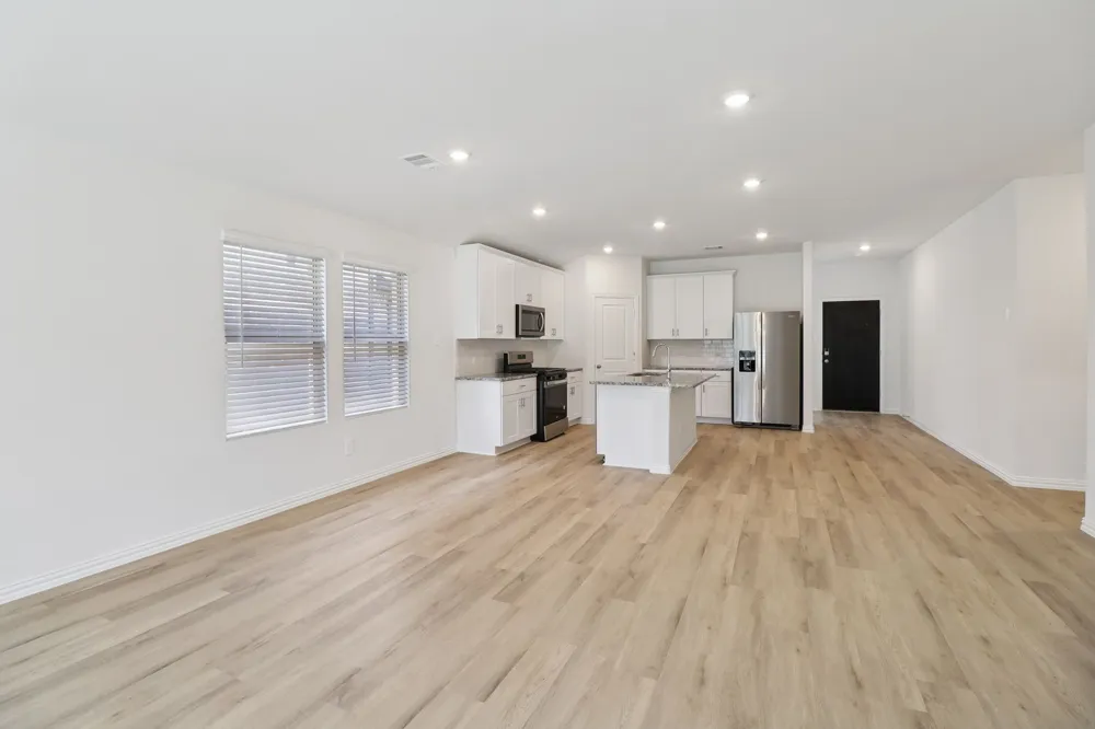 2121 Longchamp Lane Seagoville, TX 75159