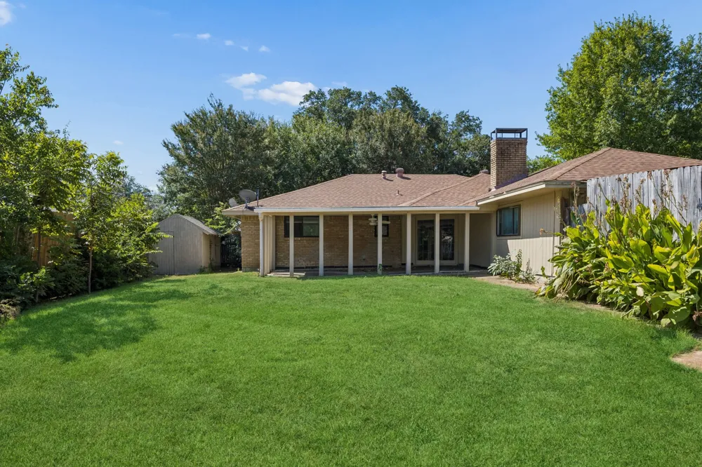 117 Wesley Drive DeSoto, TX 75115