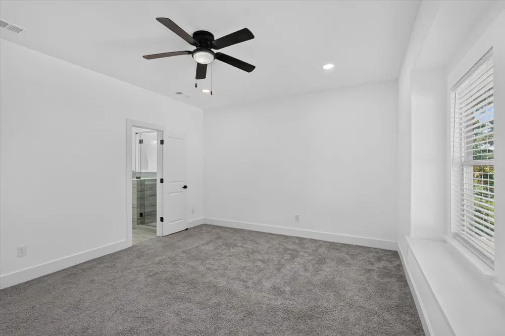 114 Dowdy Lane Mabank, TX 75156