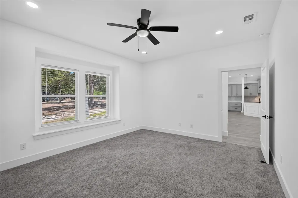 114 Dowdy Lane Mabank, TX 75156