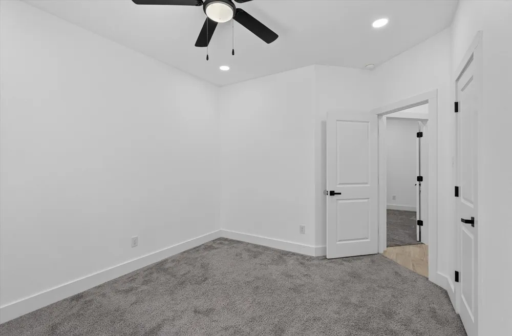 114 Dowdy Lane Mabank, TX 75156