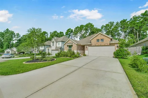 221 Woods Rose Court