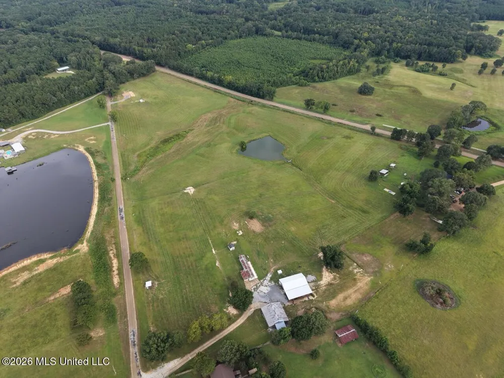 8007 Old Highway 24 Centreville, MS 39631