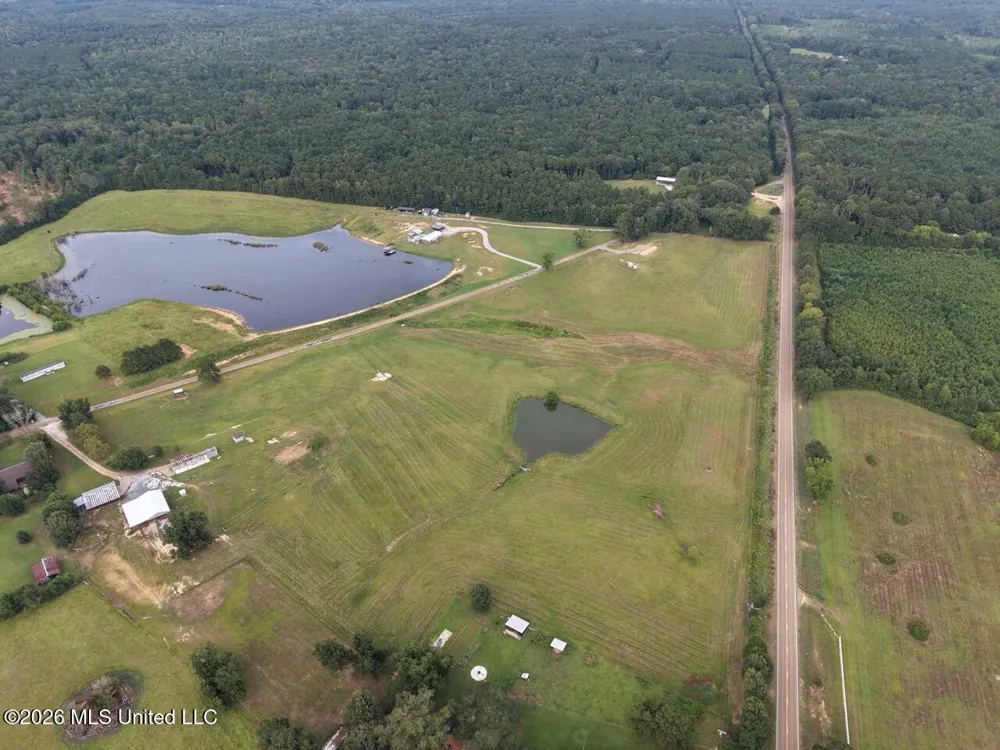 8007 Old Highway 24 Centreville, MS 39631