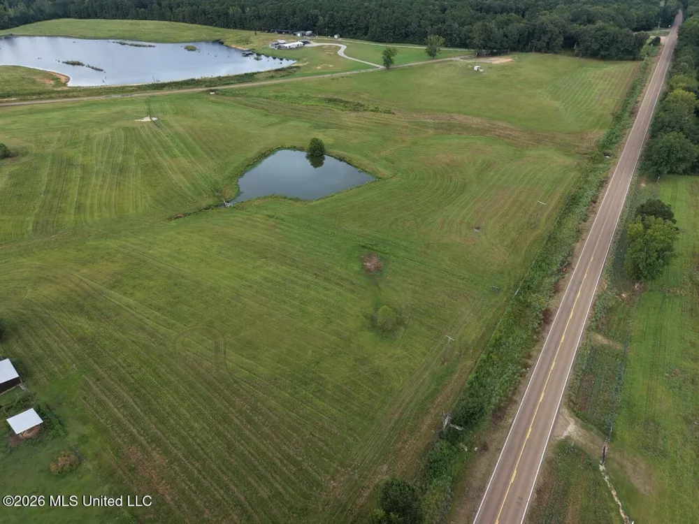 8007 Old Highway 24 Centreville, MS 39631