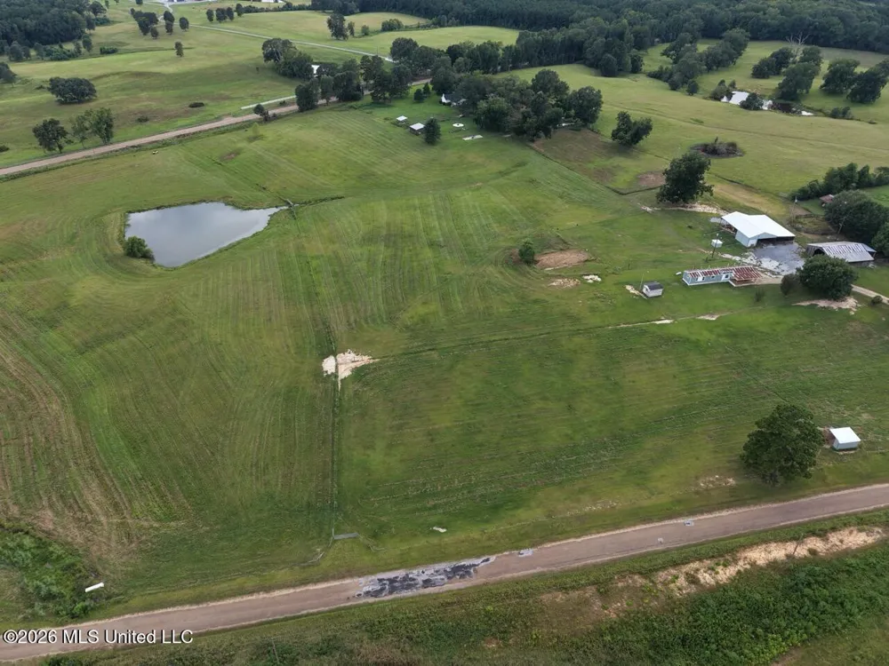 8007 Old Highway 24 Centreville, MS 39631