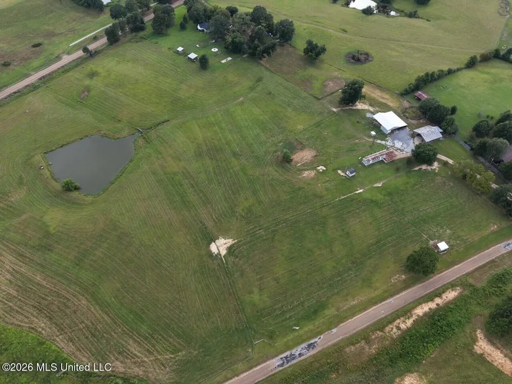 8007 Old Highway 24 Centreville, MS 39631