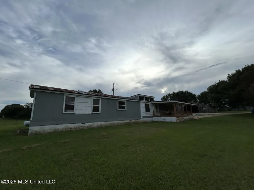 8007 Old Highway 24 Centreville, MS 39631