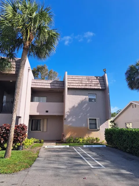 2929 ZORNO WAY #207