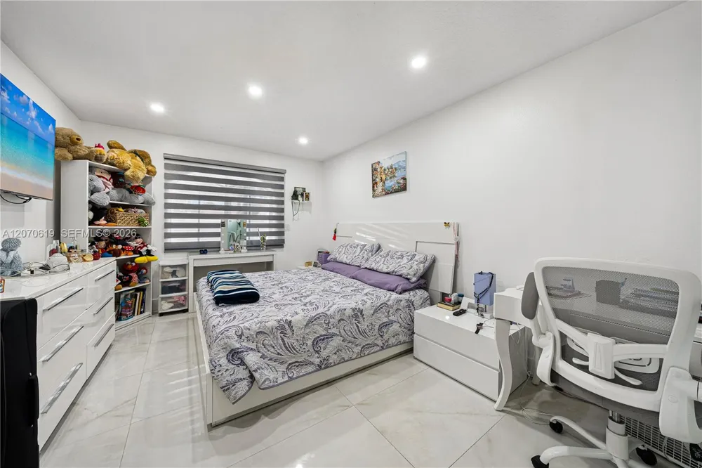 2902 SW 136th Ct Miami, FL 33175
