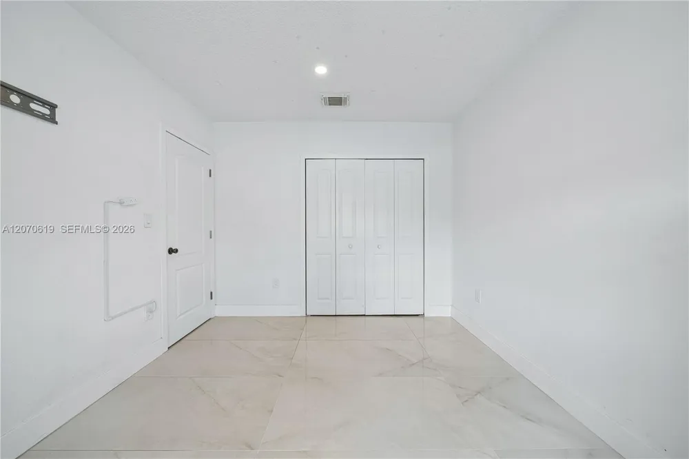 2902 SW 136th Ct Miami, FL 33175