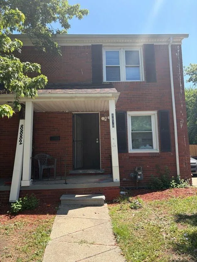 8878 Evergreen Avenue Detroit, MI 48228